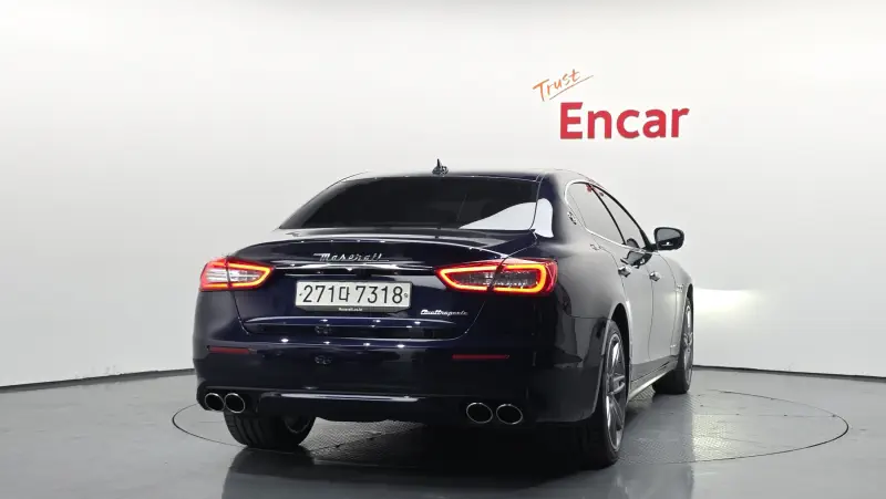 Maserati QUATTROPORTE