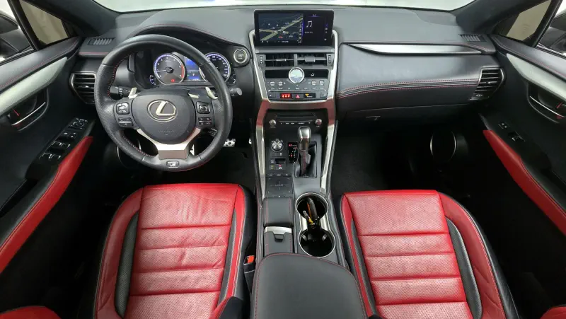 Lexus NX300
