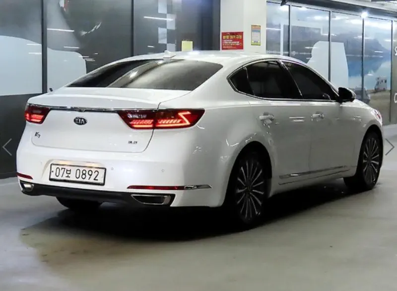 Kia K7