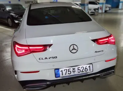 Mercedes-Benz CLA-Class