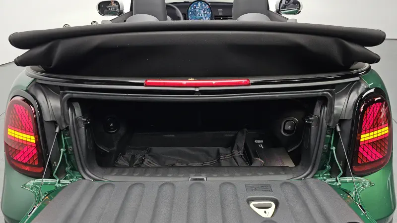 MINI Cooper Convertible