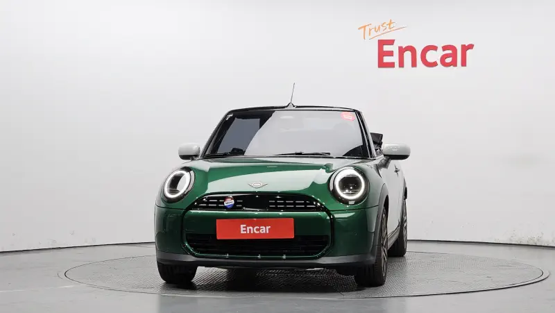 MINI Cooper Convertible