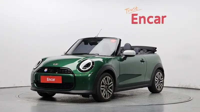 MINI Cooper Convertible