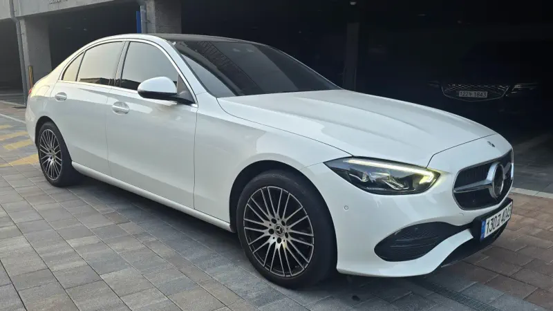 Mercedes-Benz C-Class