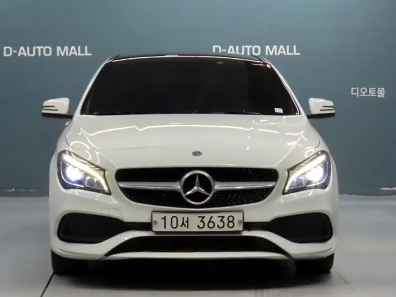 Mercedes-Benz CLA-Class