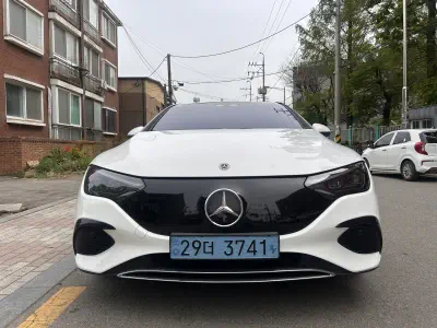 Mercedes-Benz EQE