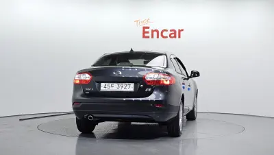 Renault SM3