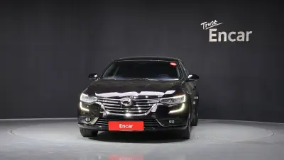 Renault SM6