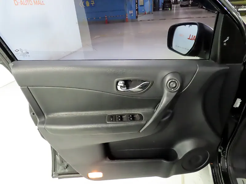 Renault QM5