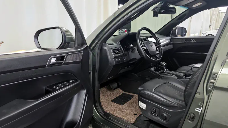 SsangYong Rexton Sports