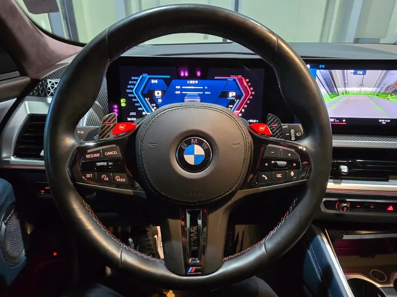 BMW XM