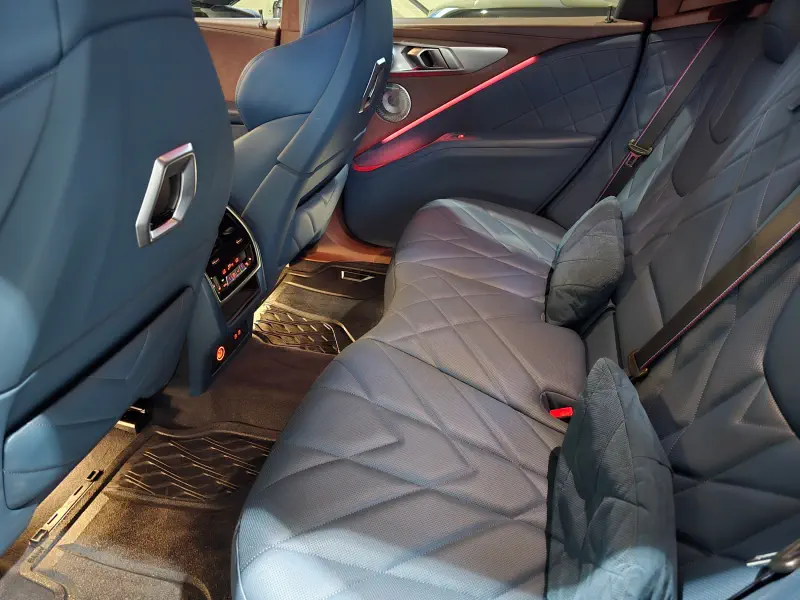 BMW XM