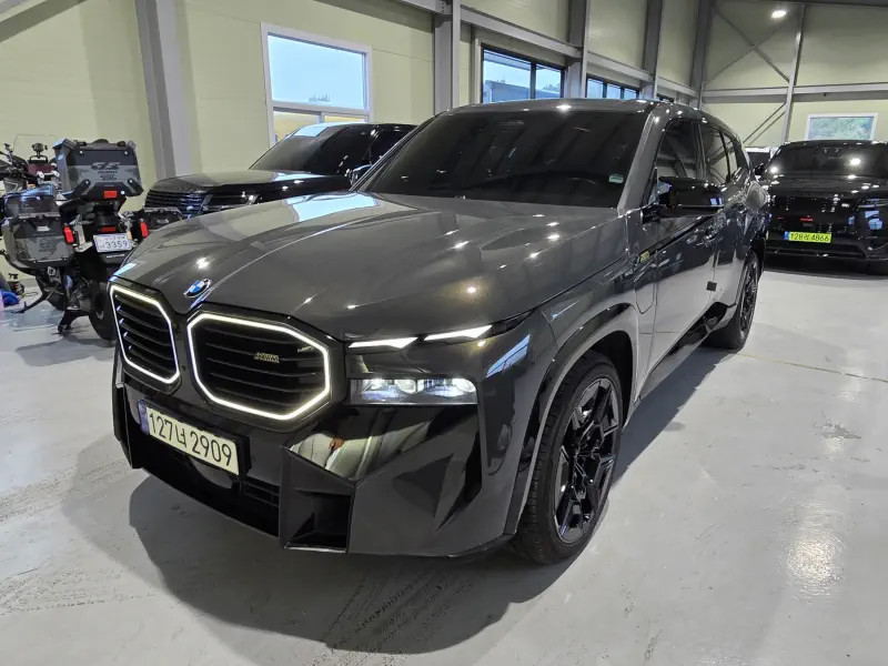BMW XM
