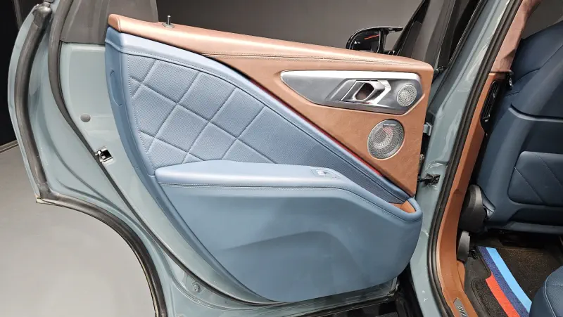 BMW XM