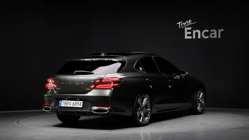 Genesis G70