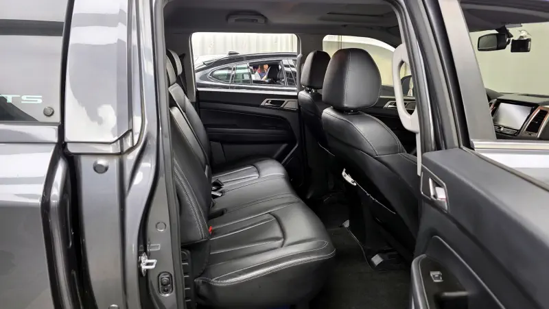 SsangYong Rexton Sports