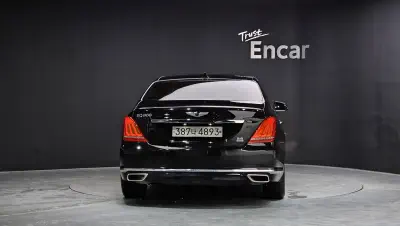 Genesis EQ900