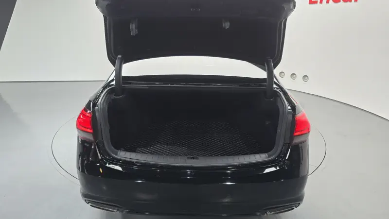 Hyundai Aslan