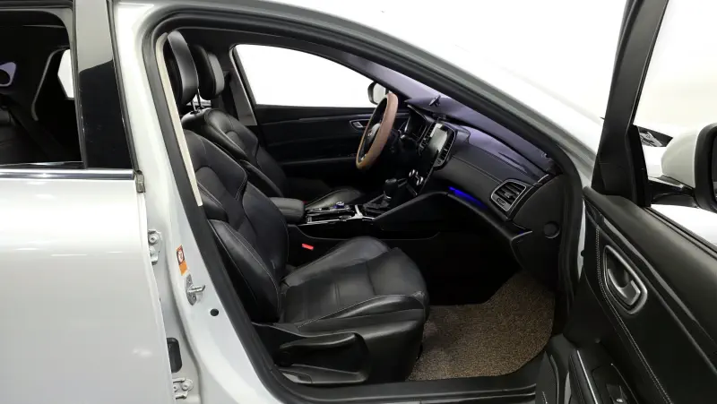 Renault Samsung SM6