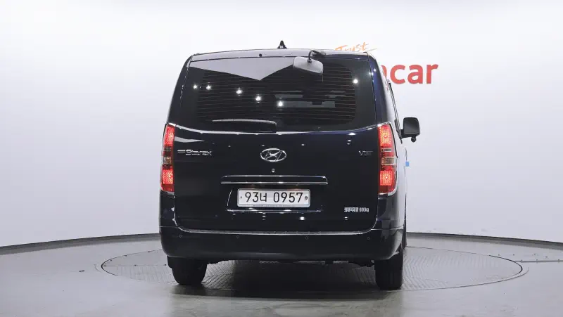 Hyundai Grand Starex