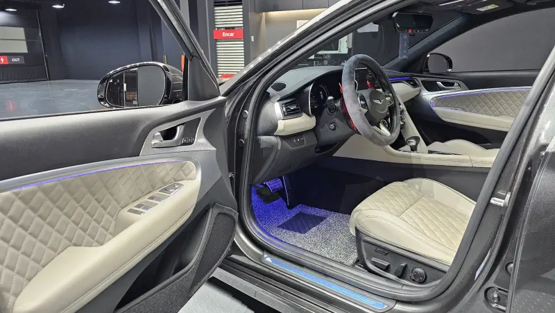 Genesis G70