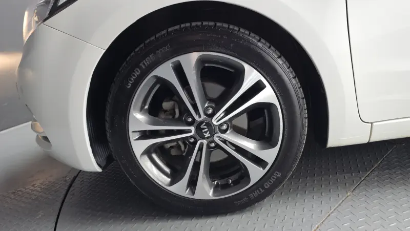 Kia K3