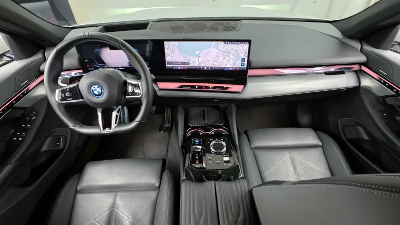 BMW i5