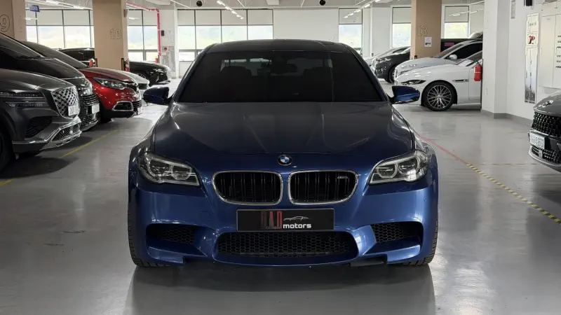 BMW M5