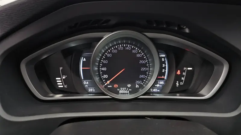 Volvo V40