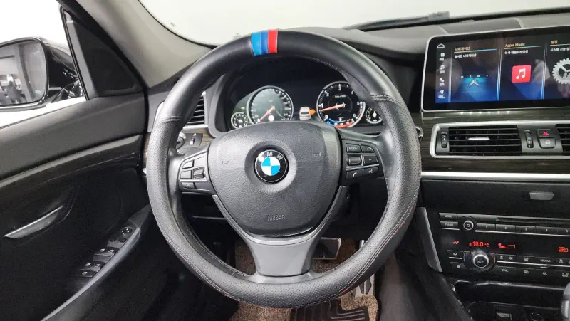 BMW 5-Series Gran Turismo