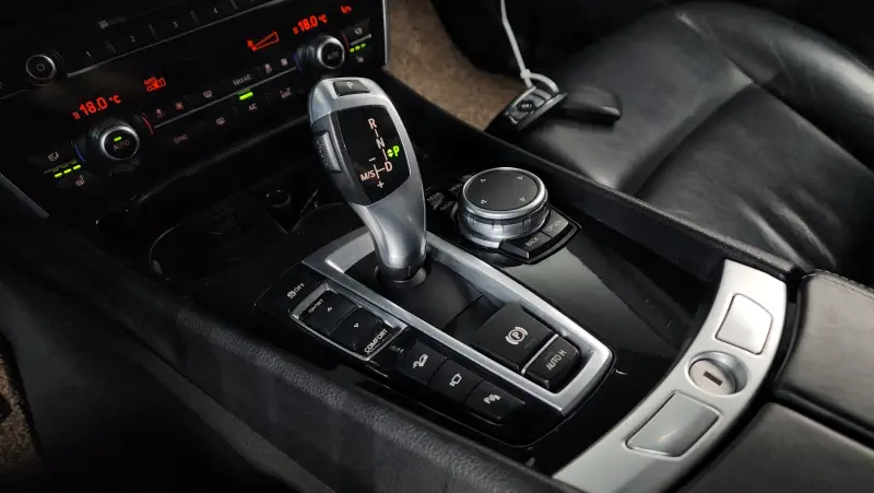 BMW 5-Series Gran Turismo