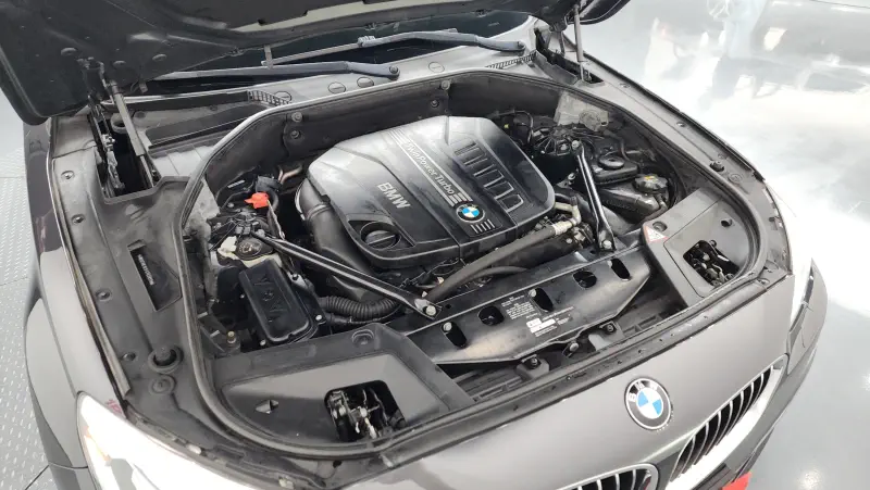 BMW 5-Series Gran Turismo