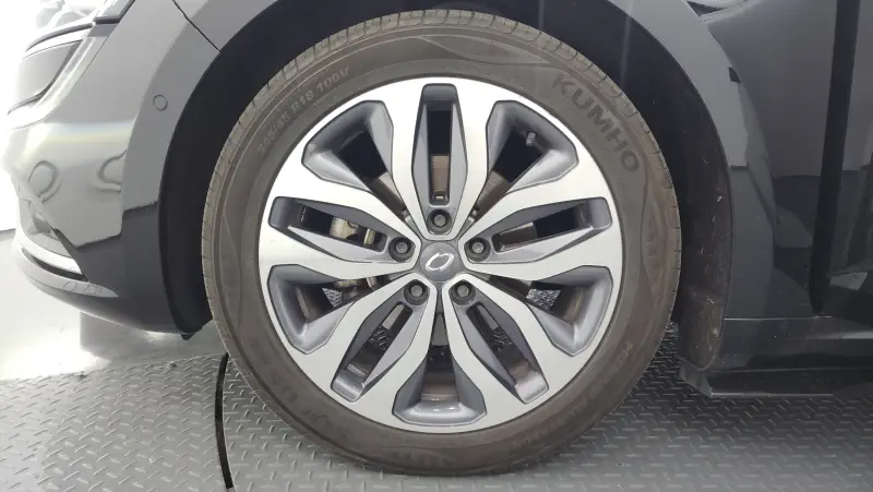 Renault Samsung SM6