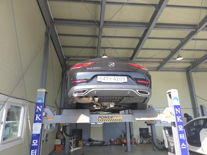 Mercedes-Benz CLS-Class