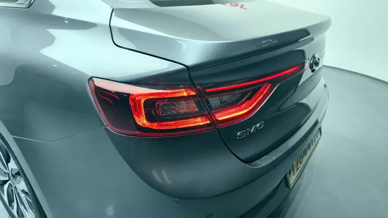 Renault Samsung SM6
