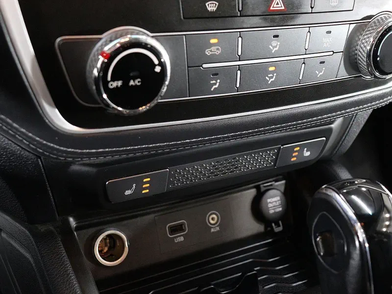 SsangYong Rexton Sports