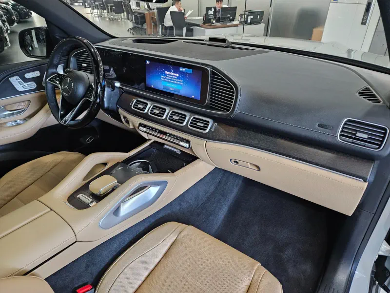 Mercedes-Benz GLS-Class