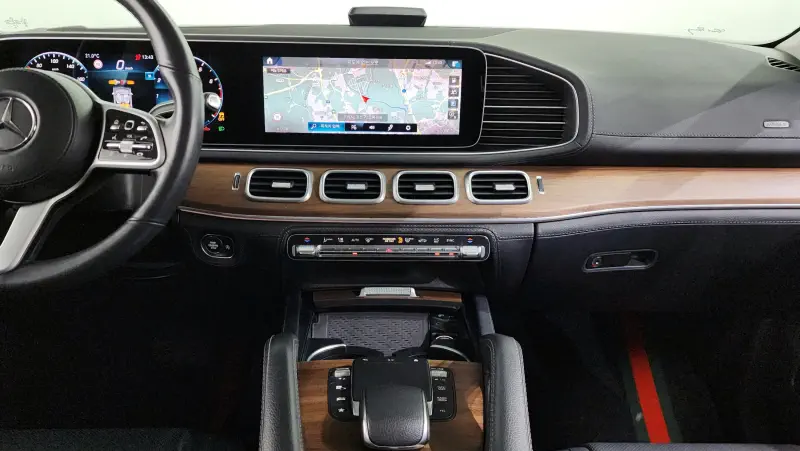 Mercedes-Benz GLE-Class