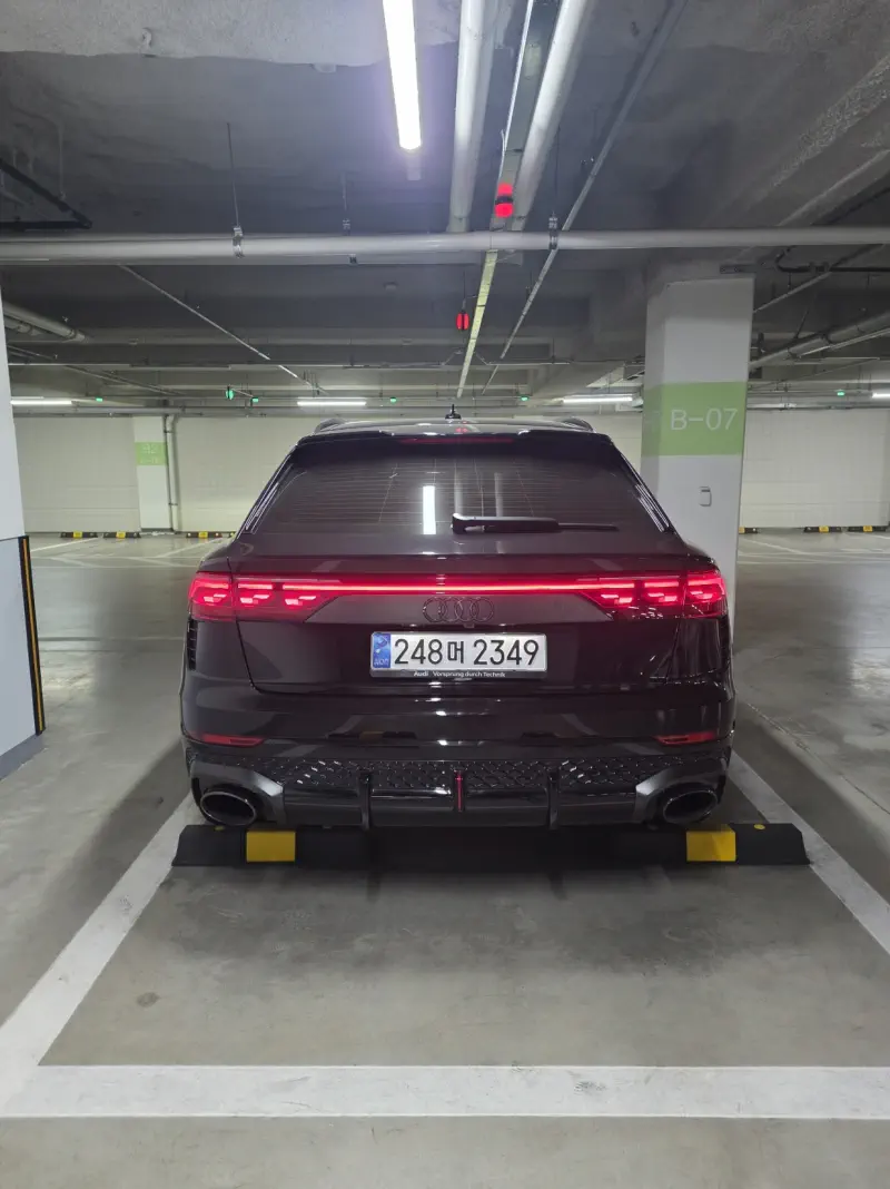 Audi RS Q8