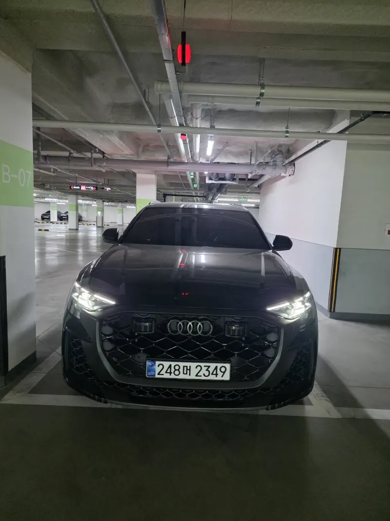 Audi RS Q8