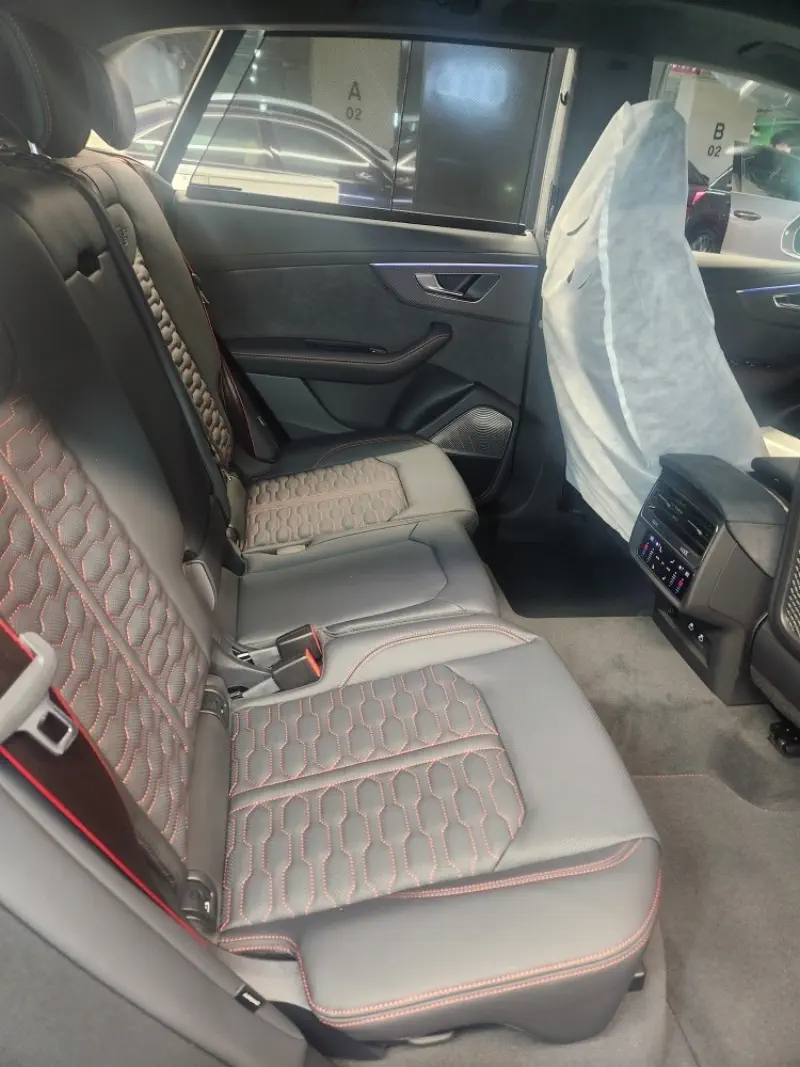 Audi RS Q8