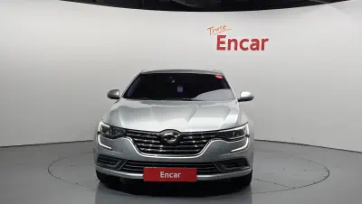 Renault SM6