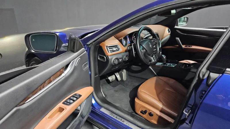Maserati Ghibli