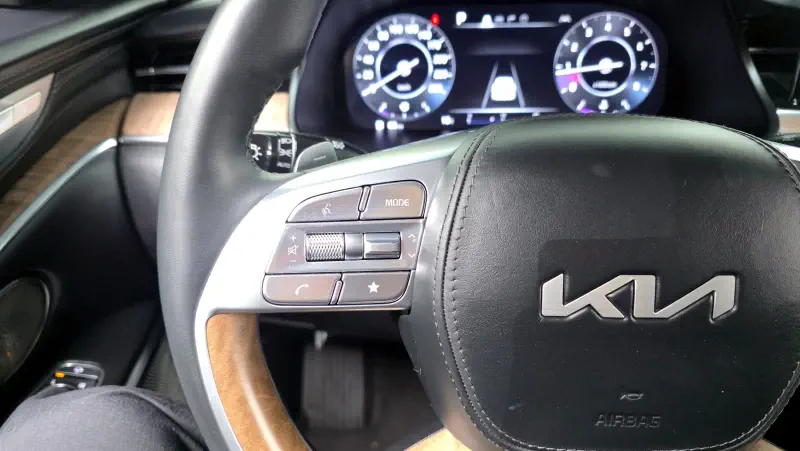 Kia K9
