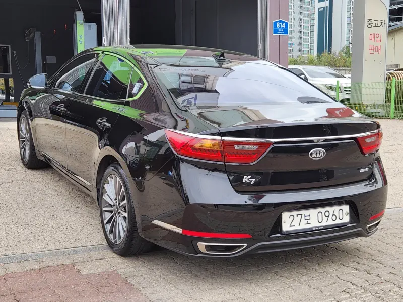Kia K7