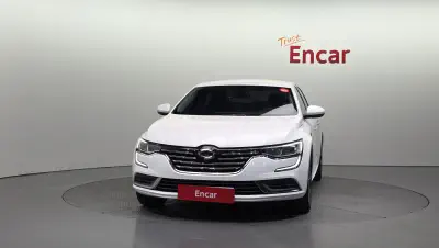 Renault SM6