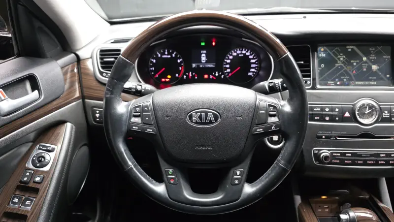 Kia K7