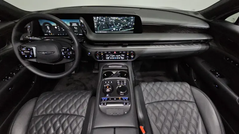 Genesis G90