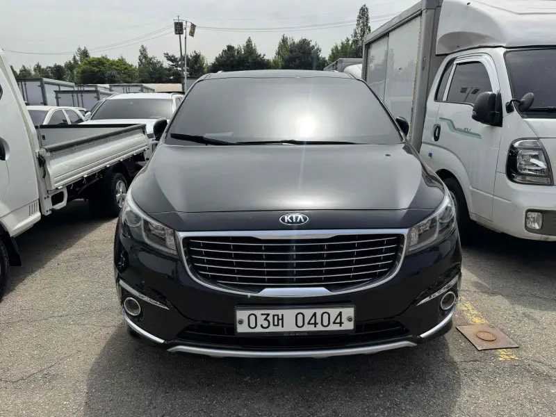 Kia Carnival
