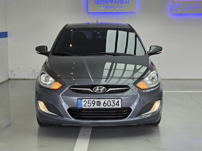 Hyundai Accent